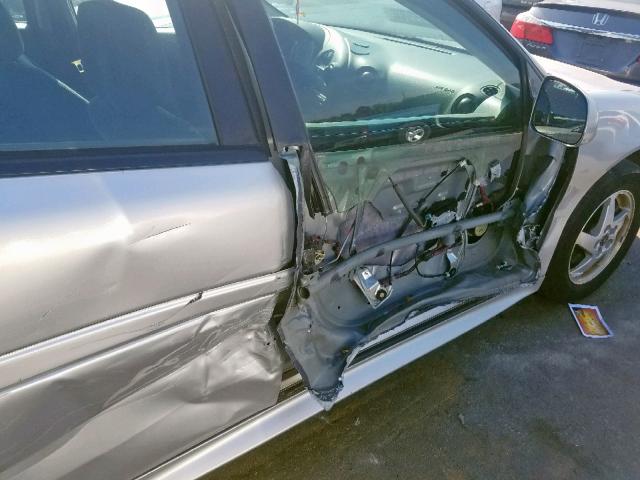 2G2WP522041132093 - 2004 PONTIAC GRAND PRIX SILVER photo 9