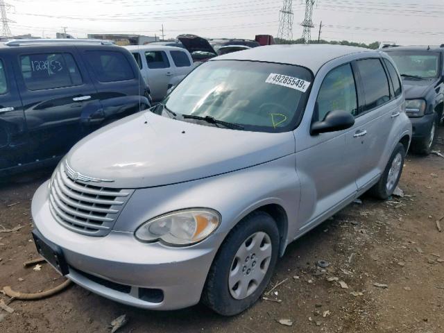 3A8FY48B88T141325 - 2008 CHRYSLER PT CRUISER SILVER photo 2