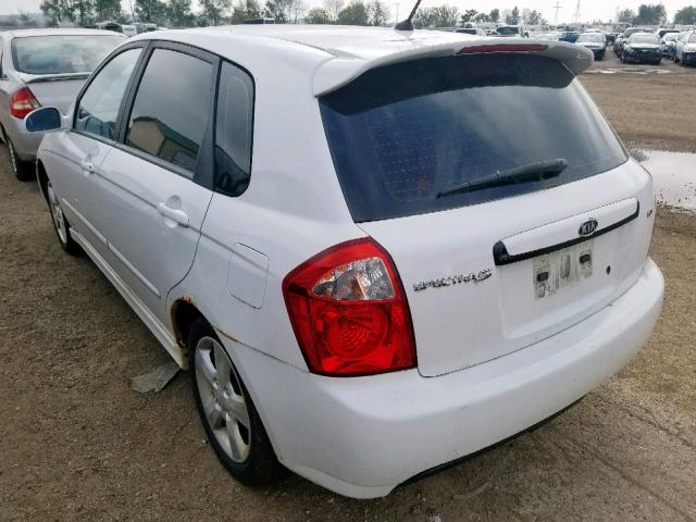 KNAFE161175007857 - 2007 KIA SPECTRA5 S WHITE photo 3