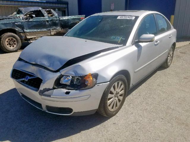 YV1MS382752061659 - 2005 VOLVO S40 2.4I SILVER photo 2