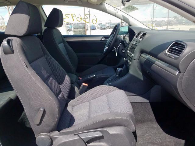 WVWBM7AJXBW148881 - 2011 VOLKSWAGEN GOLF WHITE photo 5