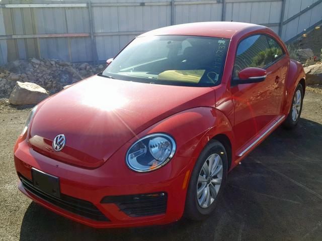 3VWFD7AT5KM710721 - 2019 VOLKSWAGEN BEETLE S RED photo 2