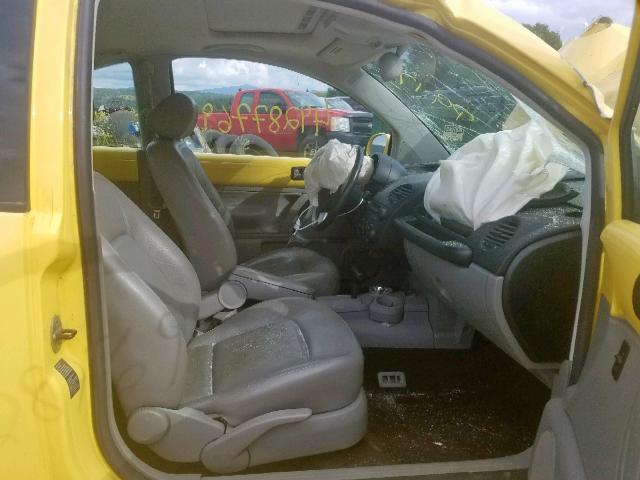 3VWCK21C13M425348 - 2003 VOLKSWAGEN NEW BEETLE 黄色 照片 5
