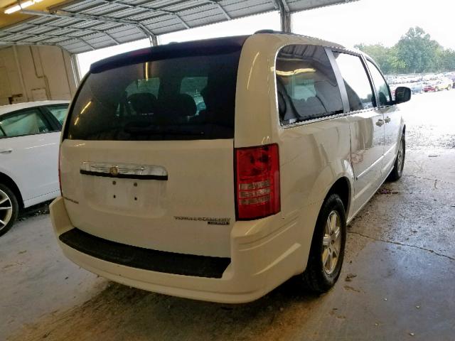 2A4RR5D1XAR359080 - 2010 CHRYSLER TOWN & COU WHITE photo 4