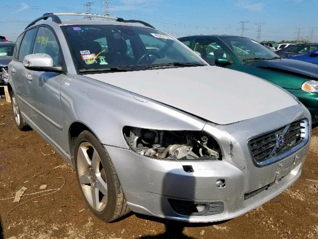 YV1MW382682415678 - 2008 VOLVO V50 2.4I SILVER photo 1