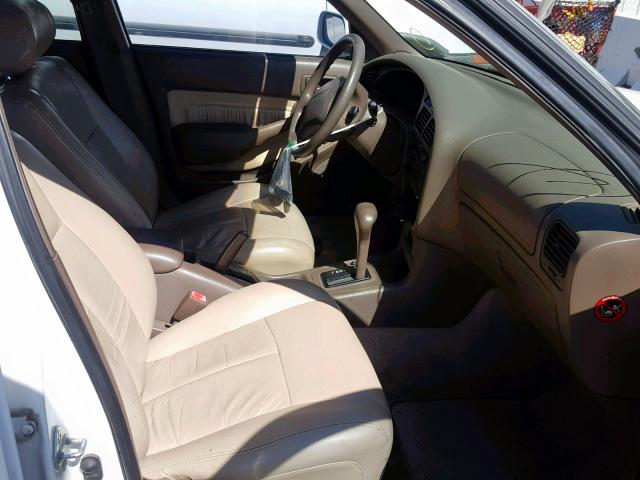 JT2BG12K5T0377073 - 1996 TOYOTA CAMRY DX WHITE photo 5