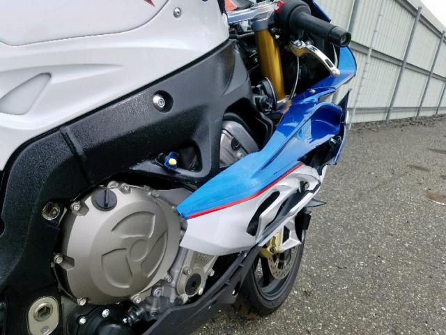 WB10D2107GZ353630 - 2016 BMW S 1000 RR TWO TONE photo 9