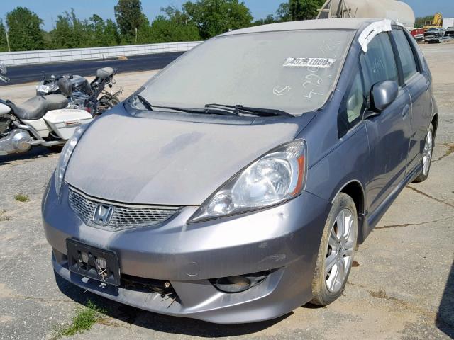 JHMGE8H42AS019725 - 2010 HONDA FIT SPORT SILVER photo 2