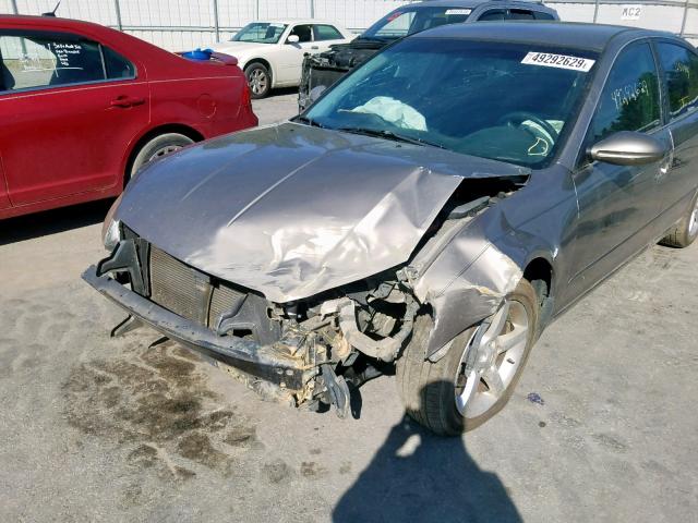 1N4BL11D65C107296 - 2005 NISSAN ALTIMA SE SILVER photo 9