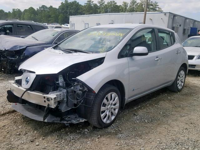 1N4AZ0CP6FC332041 - 2015 NISSAN LEAF S SILVER photo 2