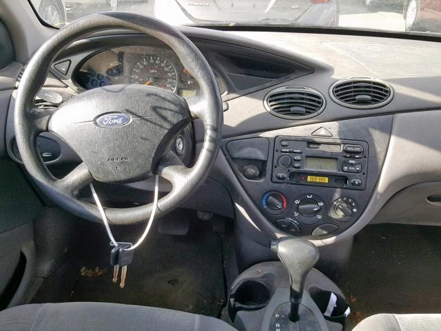 1FAFP33P82W362003 - 2002 FORD FOCUS LX WHITE photo 9