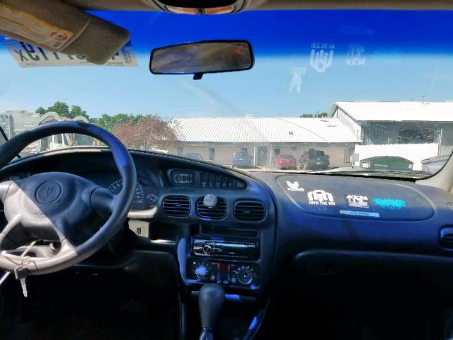 1G2WK52J32F241689 - 2002 PONTIAC GRAND PRIX SILVER photo 9