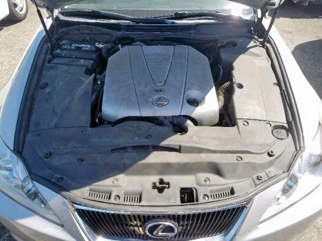 JTHBE262272011853 - 2007 LEXUS IS 350 SILVER photo 7