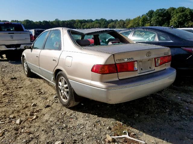 JT2BF28K410335703 - 2001 TOYOTA CAMRY LE GOLD photo 3