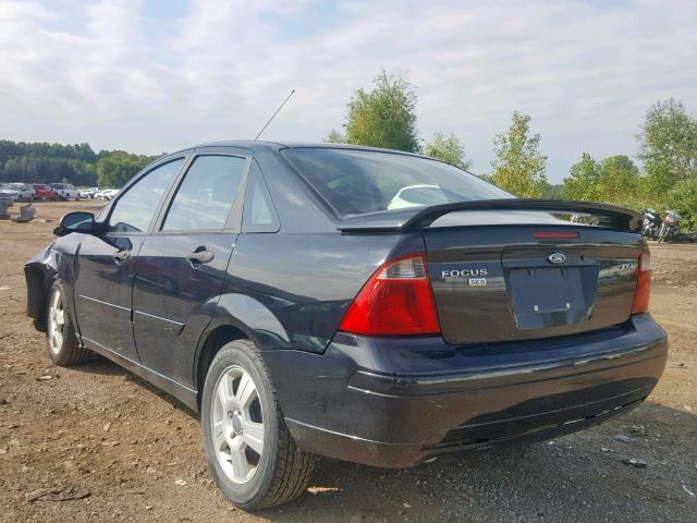 1FAHP34N16W243253 - 2006 FORD FOCUS ZX4 BLACK photo 3