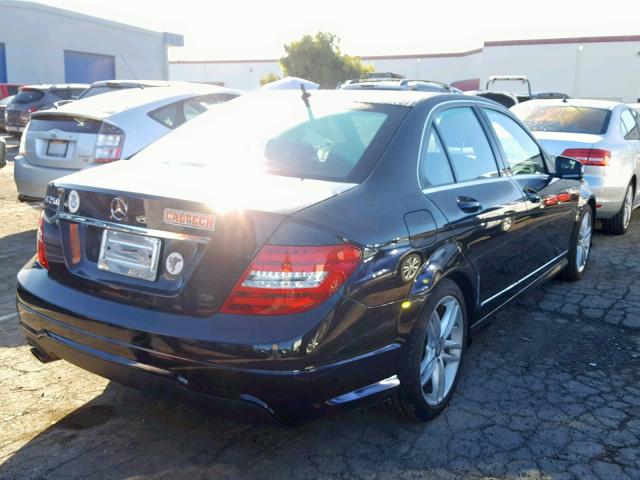 WDDGF4HB7DR290027 - 2013 MERCEDES-BENZ C 250 BLACK photo 4