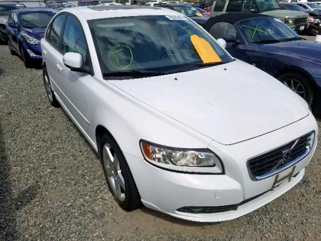 YV1MS390582358995 - 2008 VOLVO S40 2.4I WHITE photo 1