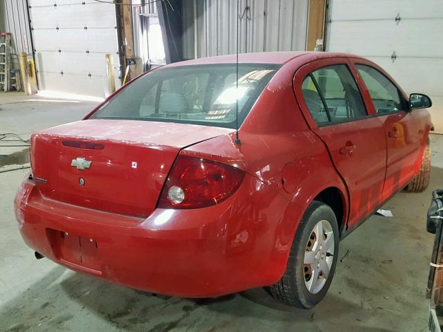 1G1AK52F157547427 - 2005 CHEVROLET COBALT RED photo 4