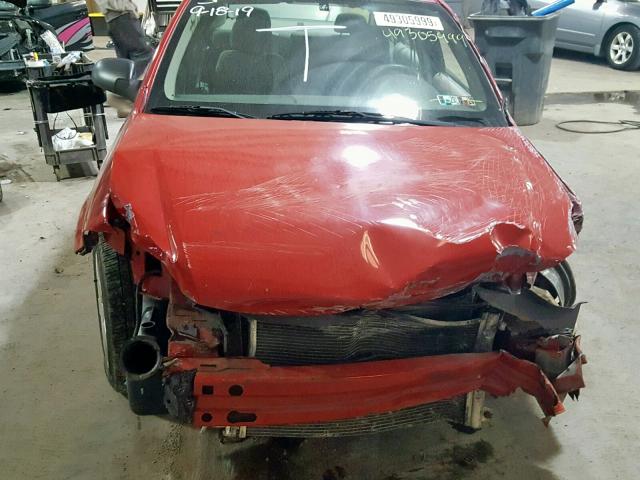 1G1AK52F157547427 - 2005 CHEVROLET COBALT RED photo 7