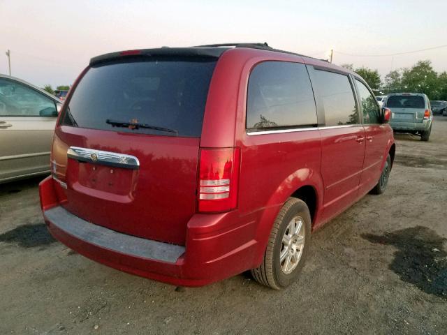 2A8HR54P28R831913 - 2008 CHRYSLER TOWN & COU RED photo 4