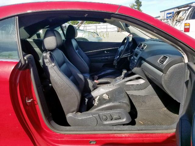 WVWDA71F57V015620 - 2007 VOLKSWAGEN EOS 2.0T S RED photo 5