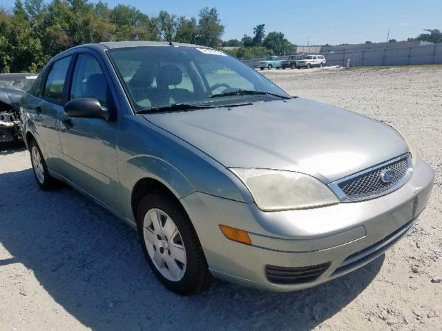 1FAHP34N56W124802 - 2006 FORD FOCUS ZX4 GREEN photo 1