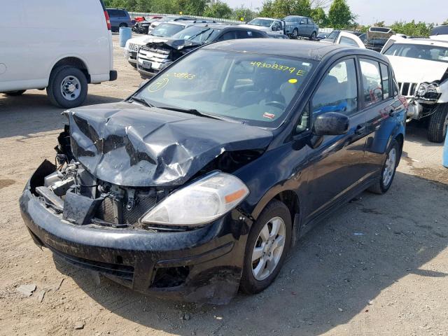 3N1BC13E67L388963 - 2007 NISSAN VERSA S BLACK photo 2