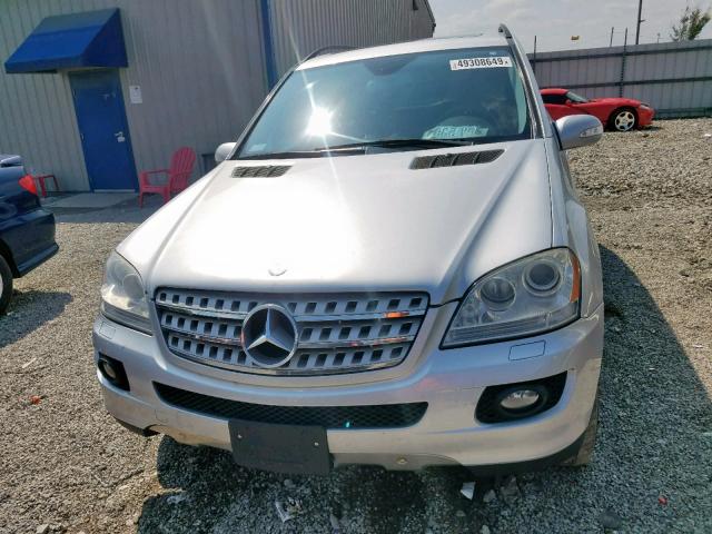 4JGBB22E38A432817 - 2008 MERCEDES-BENZ ML 320 CDI SILVER photo 9