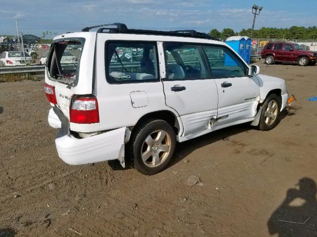 JF1SF65612H748550 - 2002 SUBARU FORESTER S WHITE photo 4