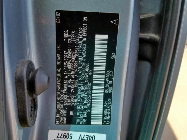 5TDZK22C57S049187 - 2007 TOYOTA SIENNA XLE BLUE photo 10