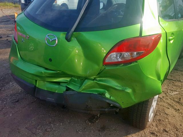 JM1DE1LY0D0156930 - 2013 MAZDA MAZDA2 GREEN photo 9