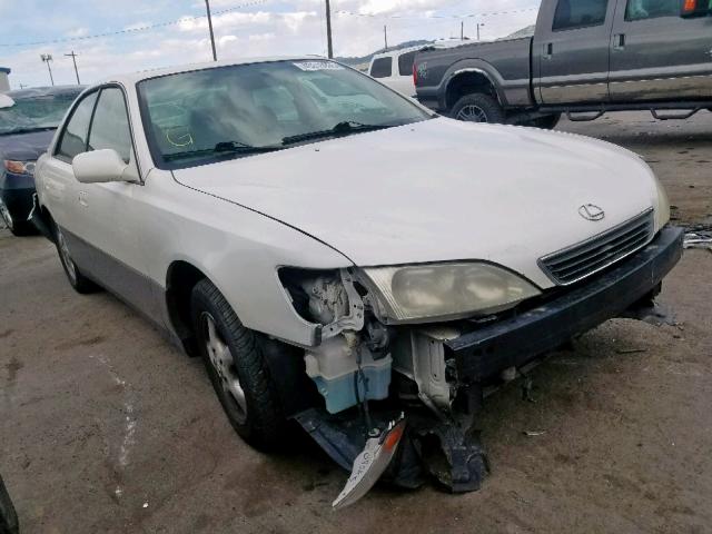 JT8BF28G5W5031534 - 1998 LEXUS ES 300 WHITE photo 1