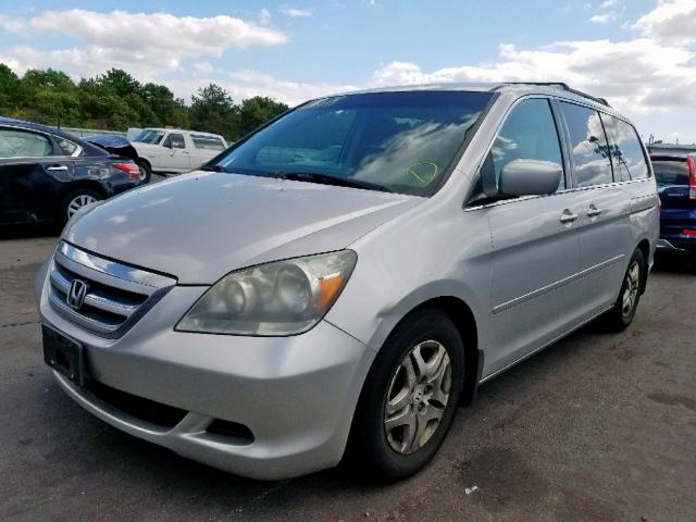 5FNRL38425B017351 - 2005 HONDA ODYSSEY EX SILVER photo 2