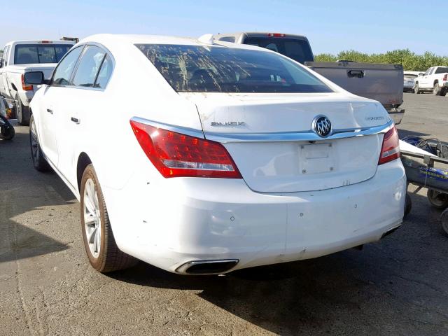 1G4GB5G38GF197069 - 2016 BUICK LACROSSE WHITE photo 3