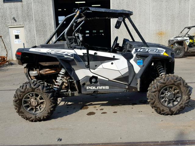 3NSVDE995KH488958 - 2019 POLARIS RZR XP 100 WHITE photo 1