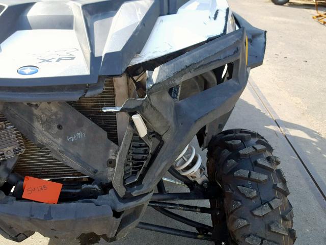 3NSVDE995KH488958 - 2019 POLARIS RZR XP 100 WHITE photo 10