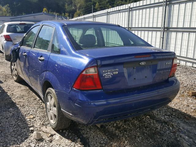 1FAHP34N46W226365 - 2006 FORD FOCUS ZX4 BLUE photo 3