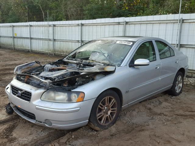 YV1RH592562520770 - 2006 VOLVO S60 2.5T SILVER photo 2