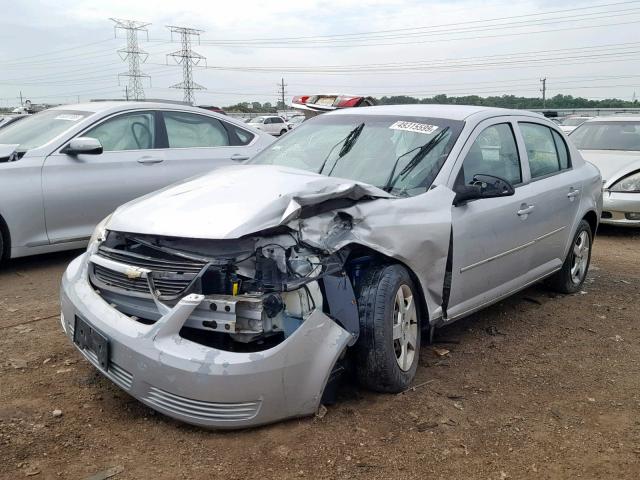 1G1AK52F057651505 - 2005 CHEVROLET COBALT SILVER photo 2