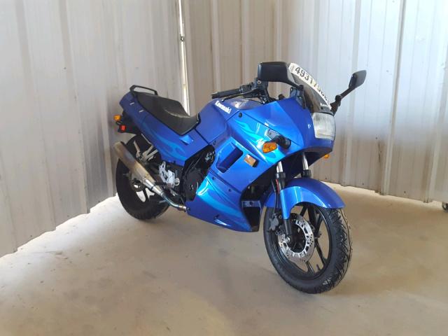 JKAEXMF156DA25371 - 2006 KAWASAKI EX250 F BLUE photo 1