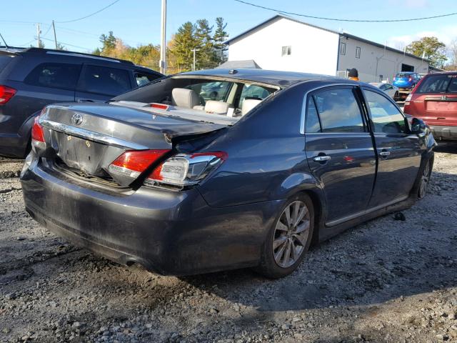 4T1BK3DB8BU438059 - 2011 TOYOTA AVALON BAS Gris photo 4