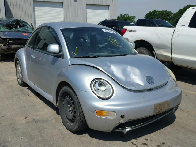 3VWBB61C1WM038189 - 1998 VOLKSWAGEN NEW BEETLE SILVER photo 1