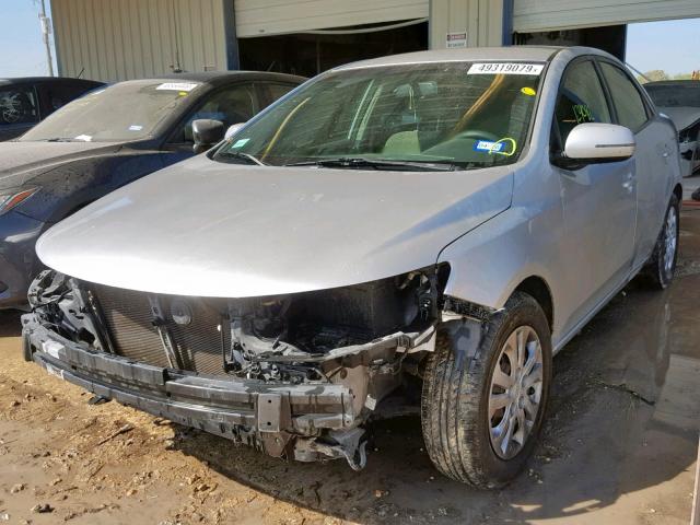 KNAFU4A20D5726372 - 2013 KIA FORTE EX SILVER photo 2