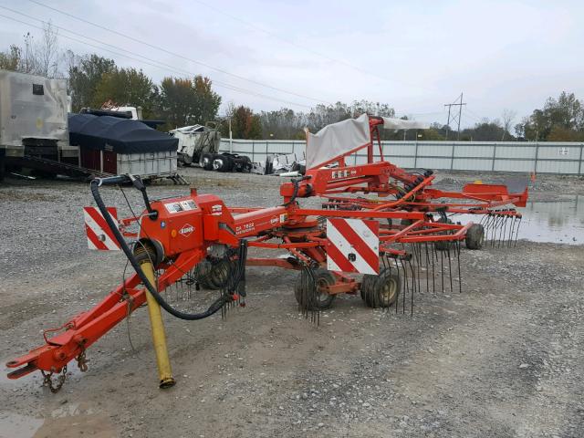 1141200A1046 - 2007 KUHN SPRAYER RED photo 2