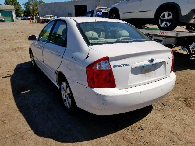 KNAFE121565208570 - 2006 KIA NEW SPECTR WHITE photo 3