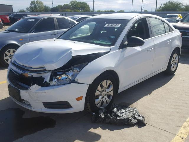 1G1PC5SH7C7166848 - 2012 CHEVROLET CRUZE LS WHITE photo 2