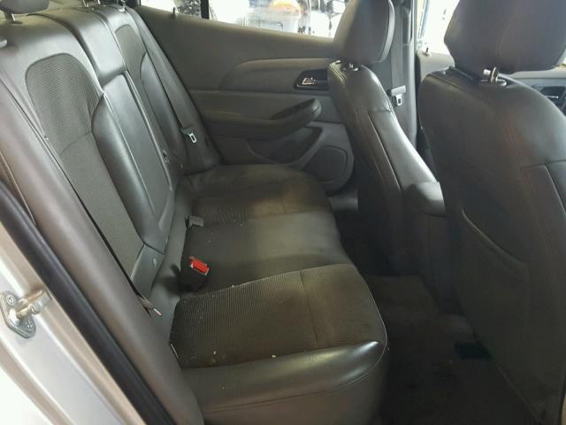 1G11C5SL7FF150234 - 2015 CHEVROLET MALIBU 1LT 银色 照片 6