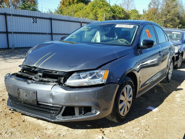 3VW2K7AJ5DM300250 - 2013 VOLKSWAGEN JETTA BASE 灰色 照片 2