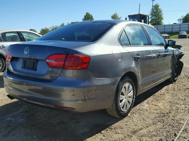 3VW2K7AJ5DM300250 - 2013 VOLKSWAGEN JETTA BASE 灰色 照片 4