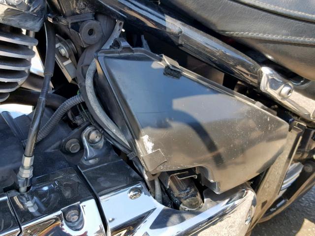 JS1VS55A172102091 - 2007 SUZUKI VL800 BLACK photo 9